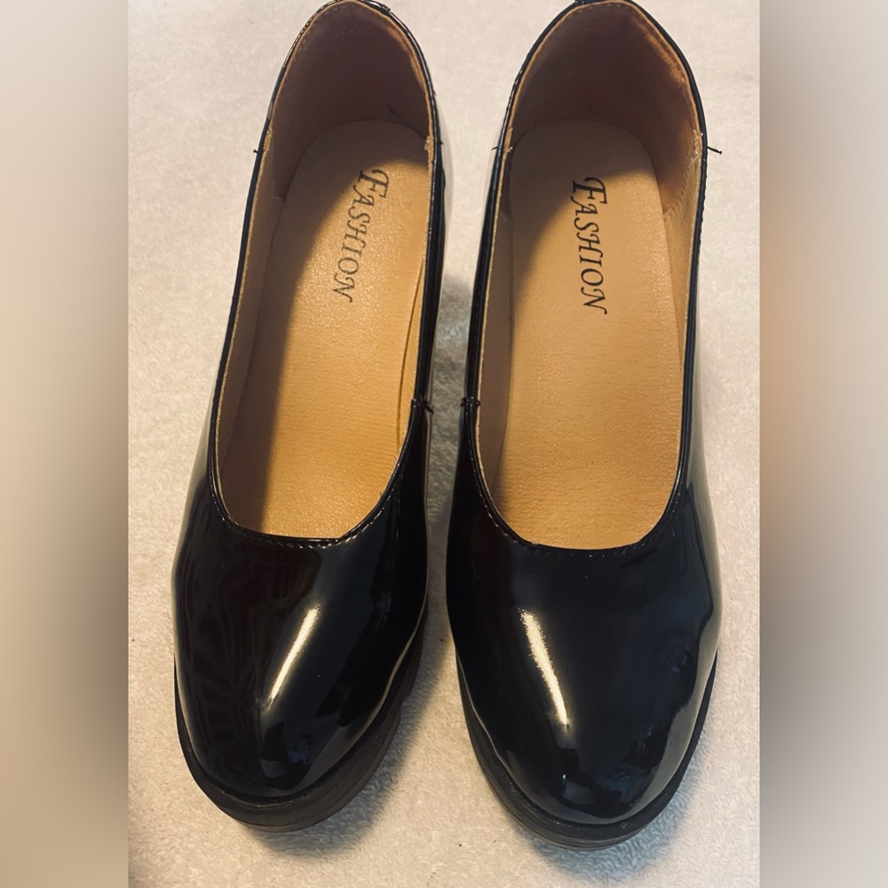 Brand New Patent Leather Heels By FASHION - Size 8.5 - Heel Height 3” - box 8
